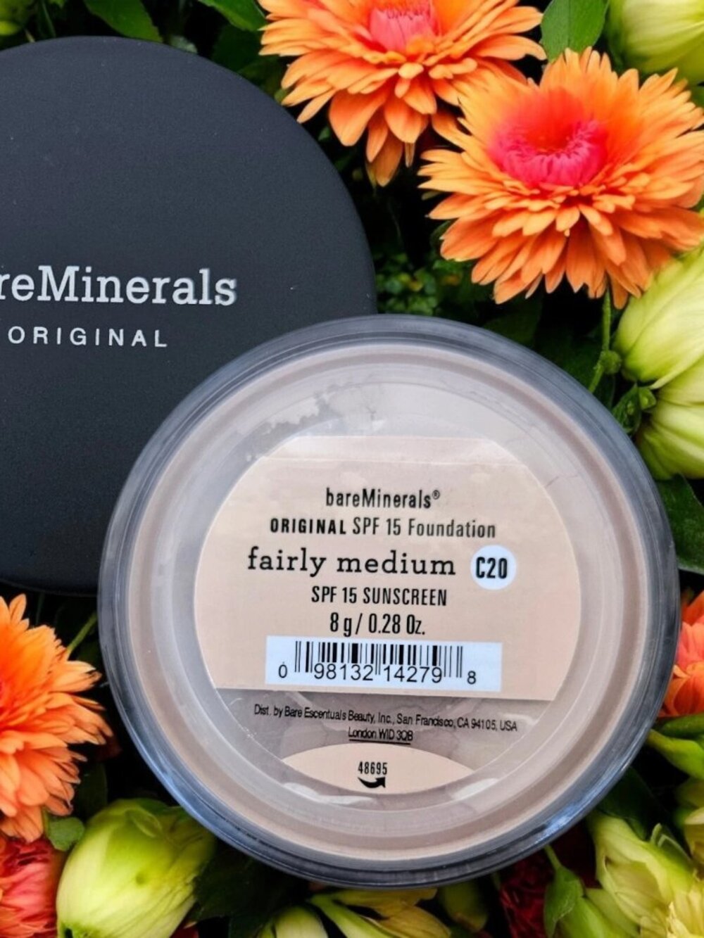 BareMinerals Loose Powder Foundation FAIRLY MEDIUM C20- SPF 15 8g / 0.28 Oz